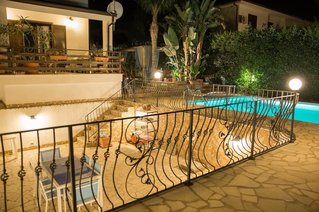 Dal Barone Vincenti Villa Isola delle Femmine Oda fotoğraf